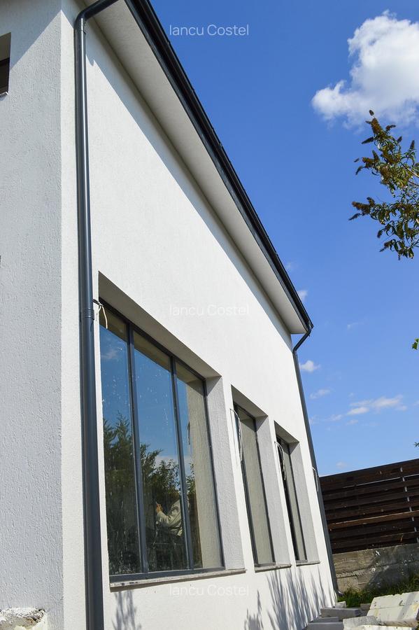 Vilă individuală exclusivistă, 5 camere 300mpu, teren 900mp, pădure Balotești - 12