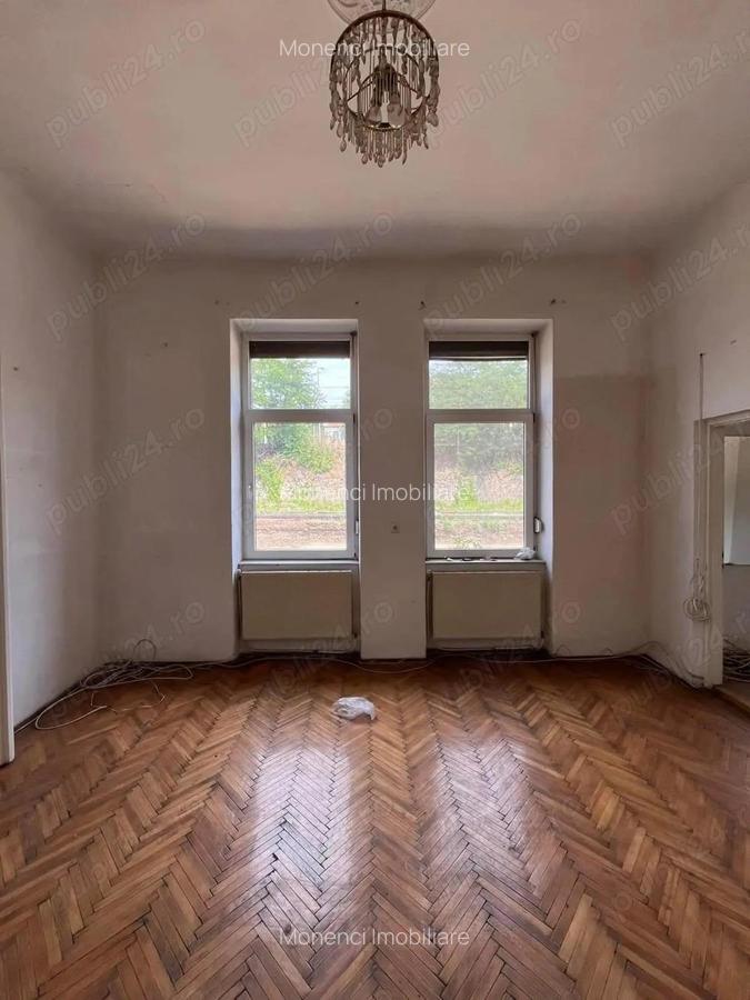 Casa cu 10 camere, 7 bai, ultracentral , Republicii , Oradea. - 3