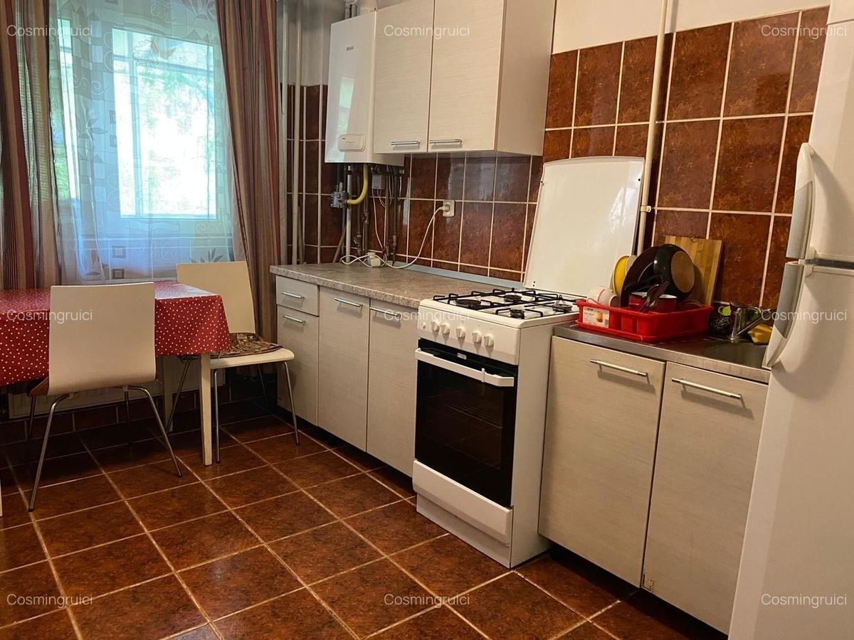 Ocazie!! Bdul Coposu (Parvan) | Etaj 2 | Decomandat | Cu Centrala !! - 4