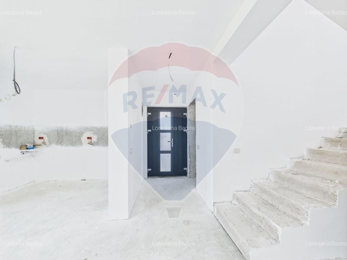 Vila cu 4 camere de vanzare- Darza -Crevedia - 4