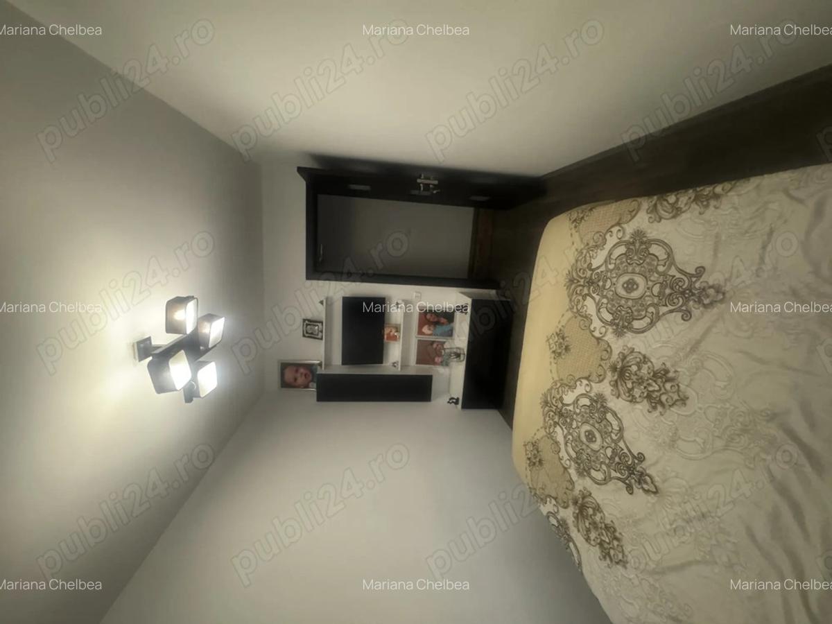 Apartament de vanzare - 3