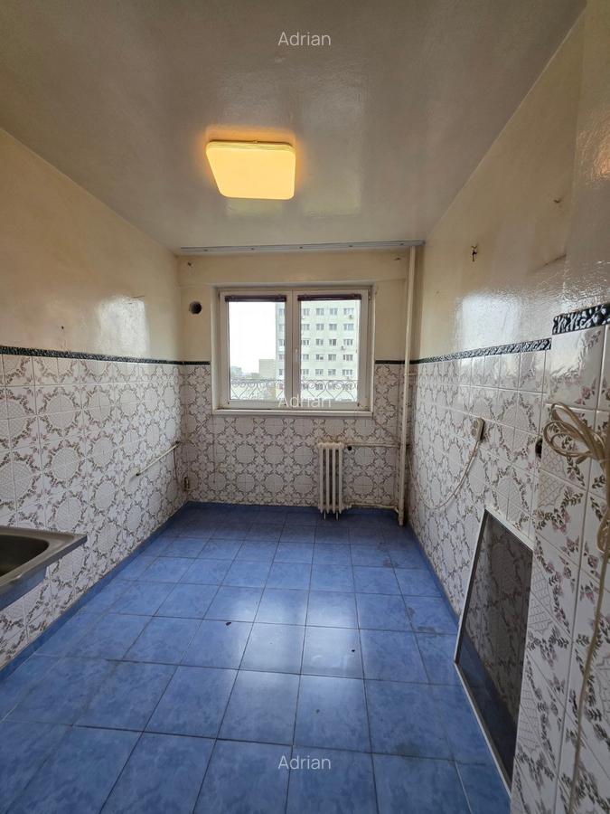 Jean Steriadi, 5 minute metrou 1 Decembrie 1918, bloc reabilitat, - 9