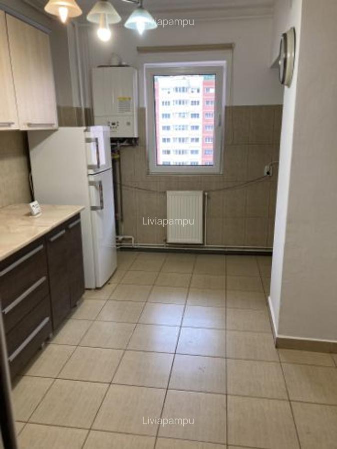 Proprietar, Apartament 3 camere de inchiriat in Racadau - 2