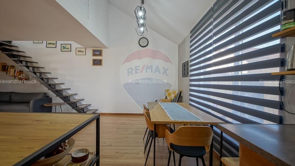 Casa tip duplex de vanzare - Str. Cavalului, cartier Stupini, Brasov - 7 Casa tip duplex de vanzare - Str. Cavalului, cartier Stupini, Brasov - 7