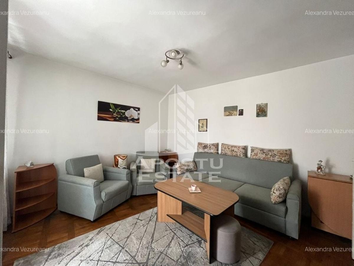 Apartament cu 3 camere decomandat, mobilat în Spitalul Județean - 2