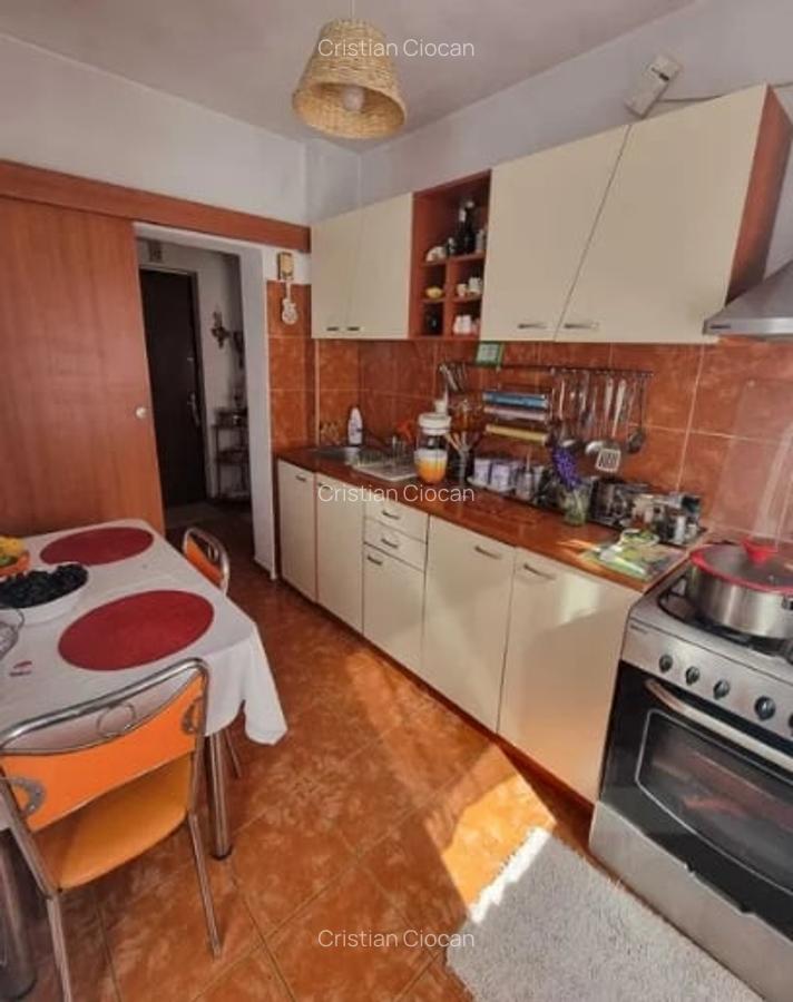 Iancului Vatra Luminoasa P-a Muncii,bl.reabilitat,două debarale,AC,mobilat. - 5