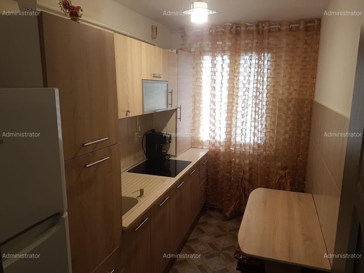 Apartament doua camere, decomandat, mobilat si utilat, sudic, liber, Piata Sud - 10