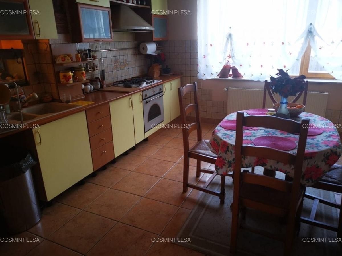 Casă cu 7 camere în Periferie - 5