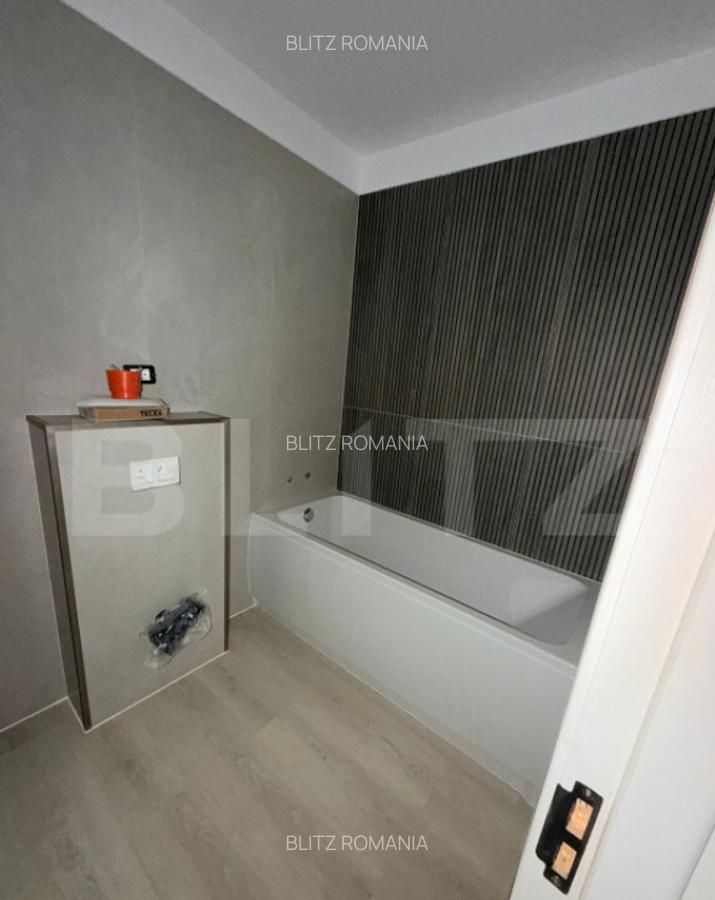 Casa de vanzare in Sanpetru teren 300 m2, suprafa? - 9