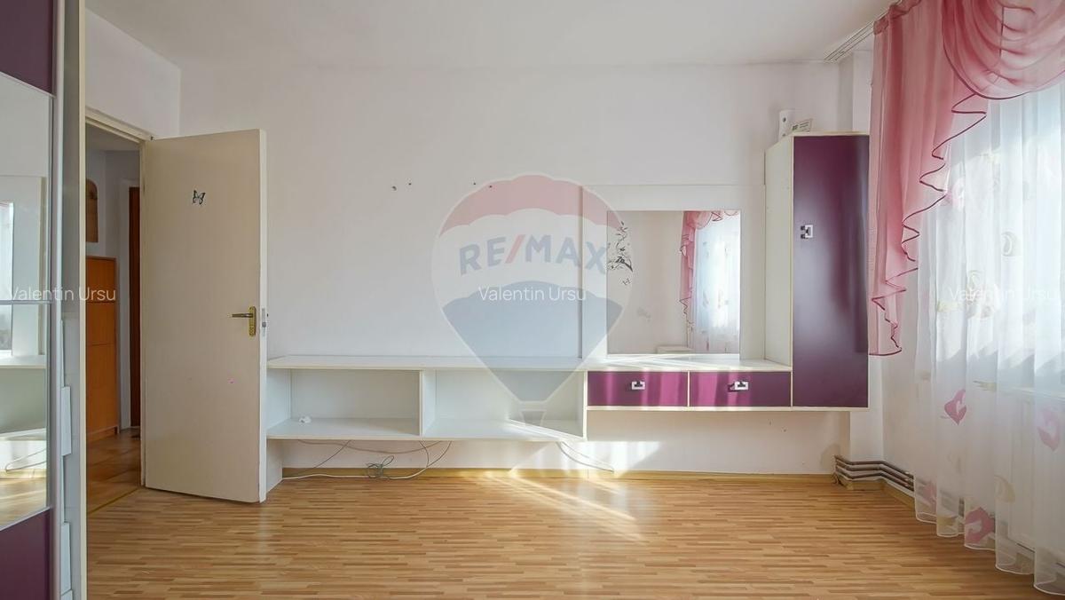 Garsoniera decomandata de renovat - Strada Sitarului, Brasov - 12