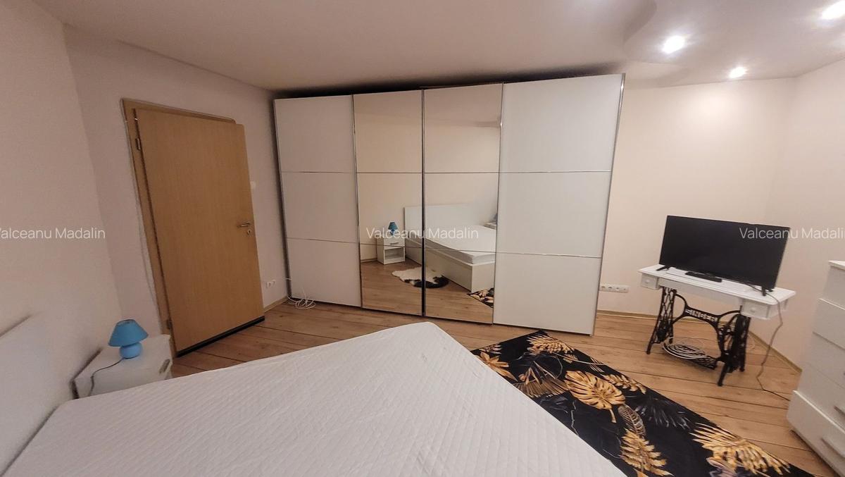 Apartament cu 2 camere decomandat în Soarelui - 4