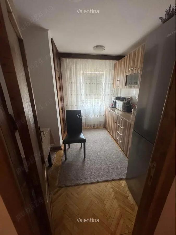 Apartament cu 3 camere in zona Garaje - 9