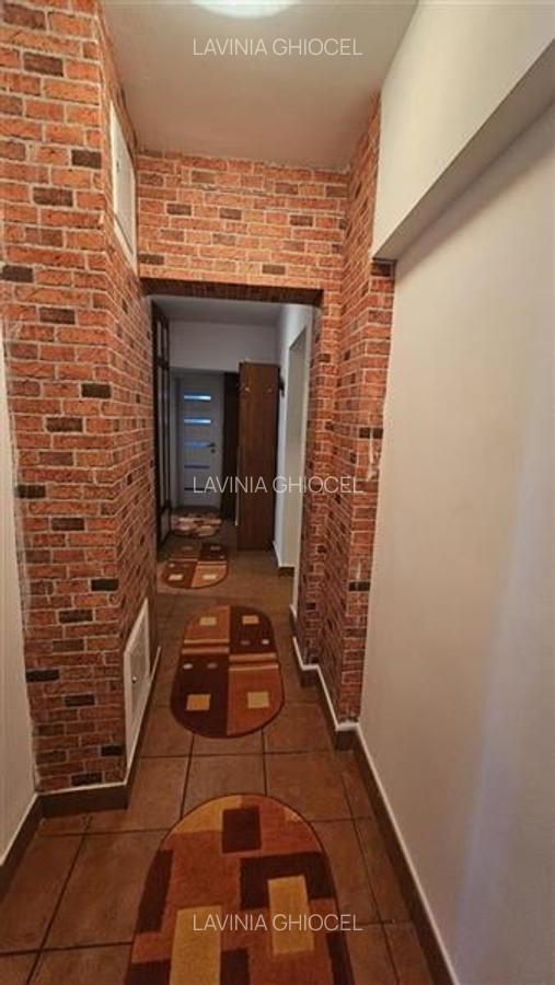 Piata Muncii-Calea Calarasi, apartament 3 camere, decomandat, mobilat-utilat, bl - 24