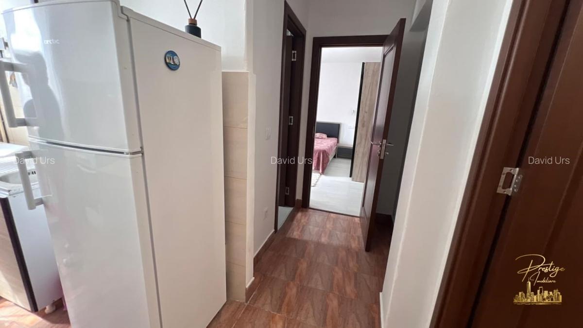 Apartament cu 3 camere de inchiriat in zona Piata 1 Decembrie - Oradea - 11 Apartament cu 3 camere de inchiriat in zona Piata 1 Decembrie - Oradea - 11