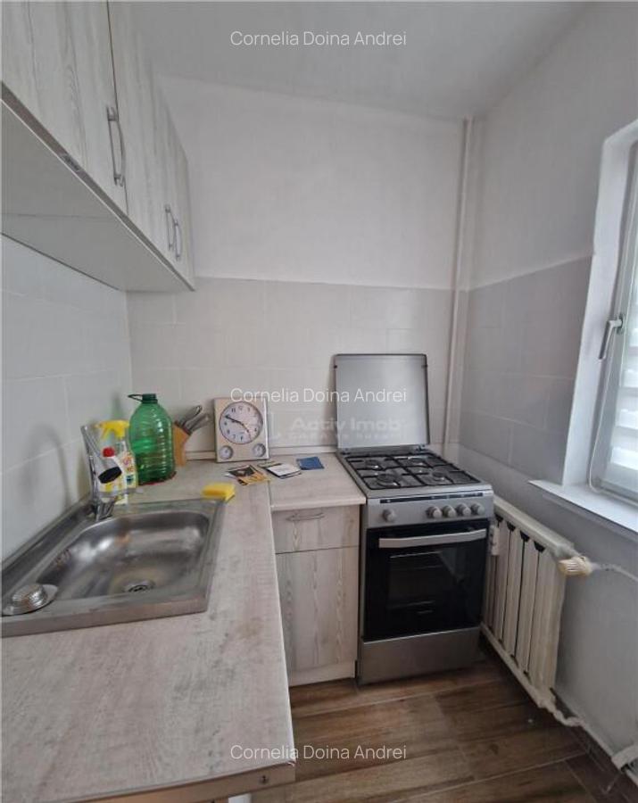 Garsoniera , renovata, etaj 3 - Brazda - Casa de Sanatate - 2