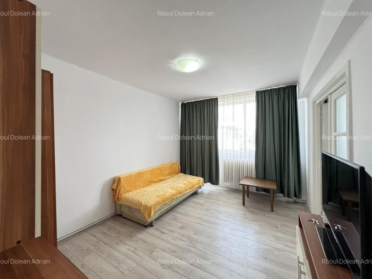 2 camere , 43 mp,  terasa, zona str.Mihai Viteazul , Centru - 2