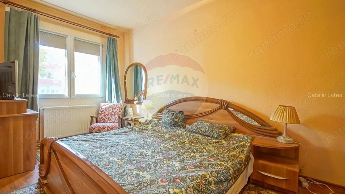 Apartament 3 camere, complet mobilat, la 1 minut de Pia?a Astra - 5 Apartament 3 camere, complet mobilat, la 1 minut de Pia?a Astra - 5