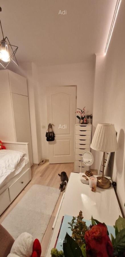 Inchiriez apartament Tomis II apartament 2 camere (transformat in 3) - 1