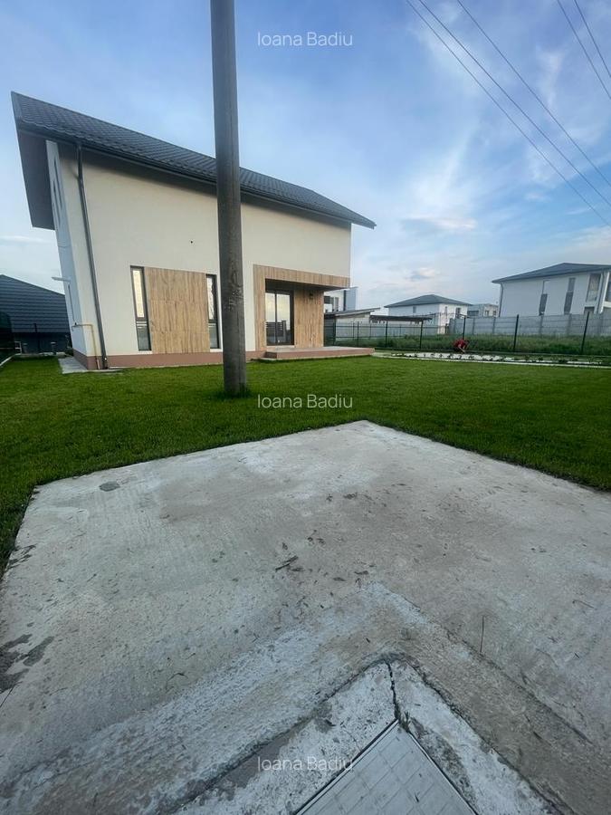 Vila individuala - 4 camere -2 bai - Teren 436mp - 7