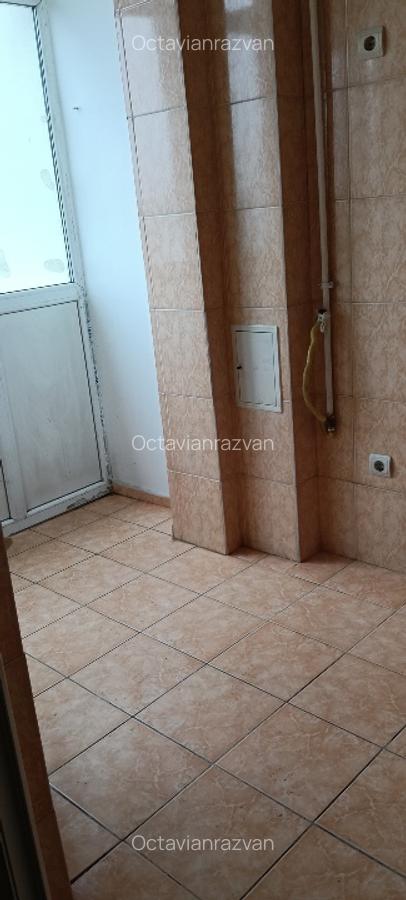 Proprietar vând garsoniera sector 5 strada semanatorului 52 - 6