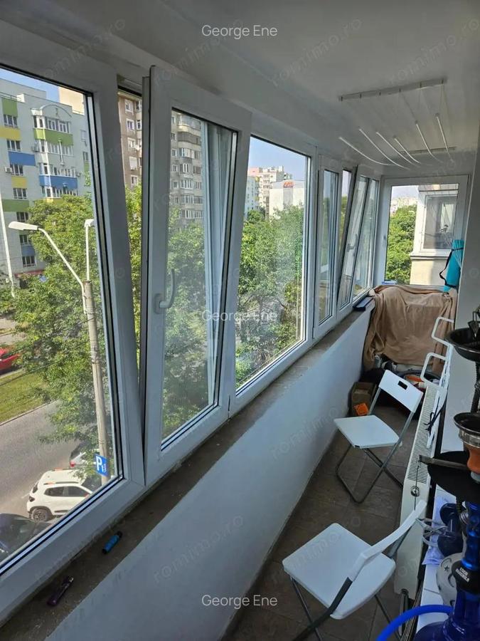 Apartament 3 camere vanzare zona 13 Septembrie stradal etaj 3 - 13