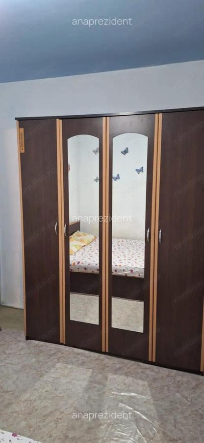 Berceni Piata Resita ap.2 camere,1300ron. - 3