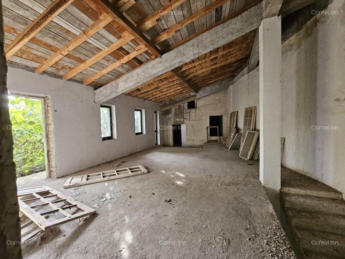 Casa 8 camere 370mp utili -curte proprie 260mp Eminescu - Piata Gemeni - 2
