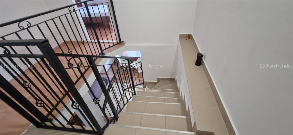 Apartament cu 4 camere decomandat în Iosia - 3