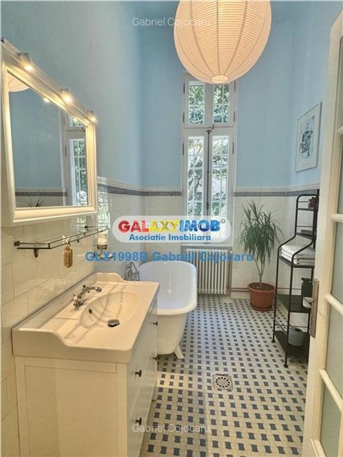 Garsoniera  - spatiu elegant in zona Batistiei | exlusiv birou,cabinet - 10