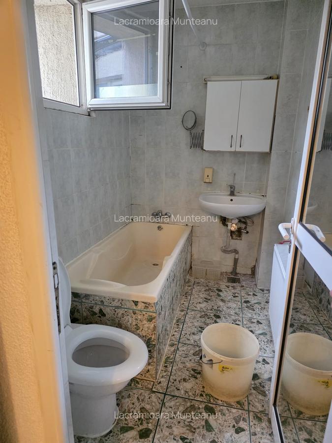 Iancului , 2 minute metrou - 20