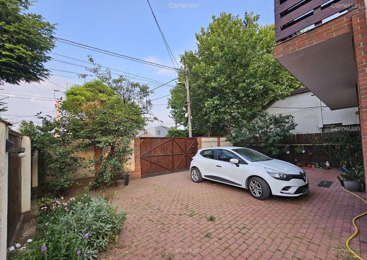 Casa 6 camere 300mp utili curte 430mp sector 4 Zona Luica... - 7