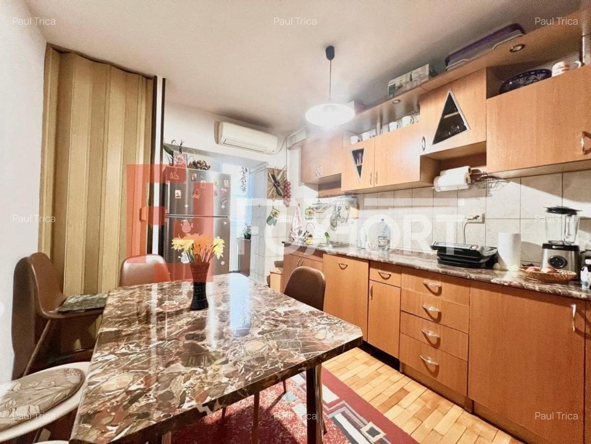 Apartament cu 3 camere, etaj 5 de vanzare, zona Lunei - 6