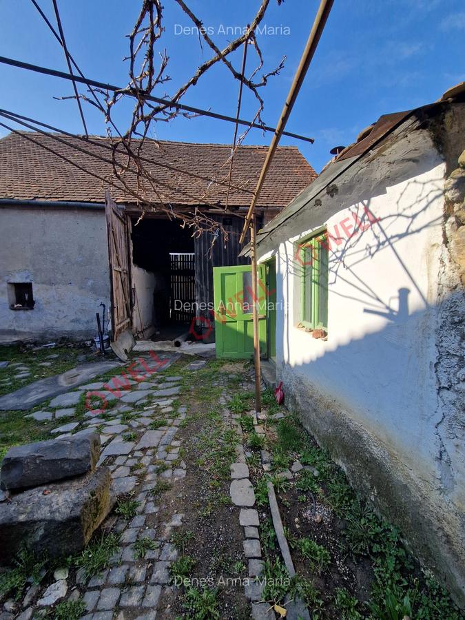 Casă cu 4 camere în Racoș - 10