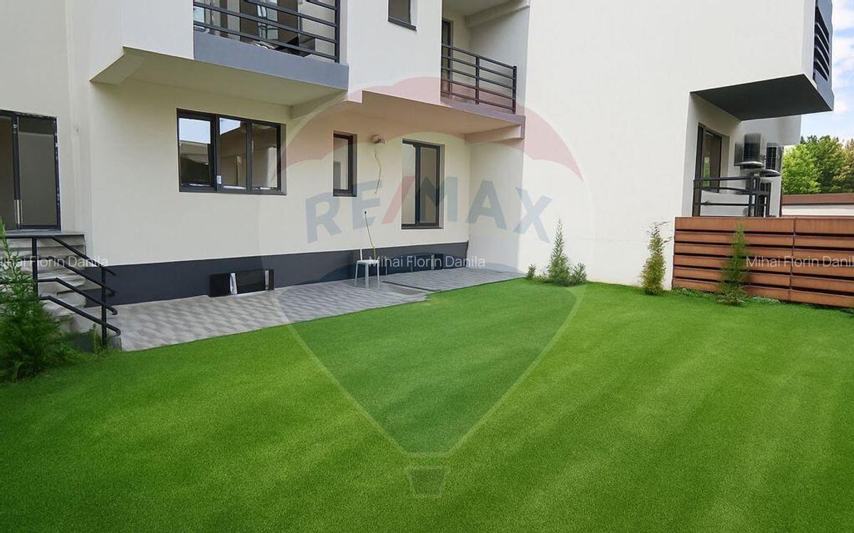Apartament cu 3 camere de vanzare in zona Andronache - 1