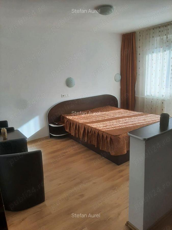 Casa Stefan-Sinaia,cu o capacitate de 14 spatii,inchiriaza pe o perioada indelungata. - 9