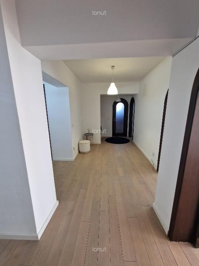Apartament cu 3 camere, central, Vatra Dornei cu priveliște superba - 2