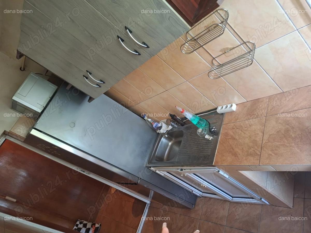 Apartament 3 camere semidecomandat - 10