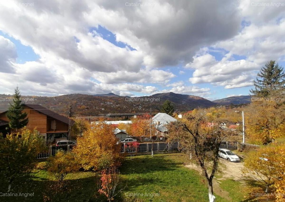 Imobil regim de inaltime p+m, Comarnic - 2