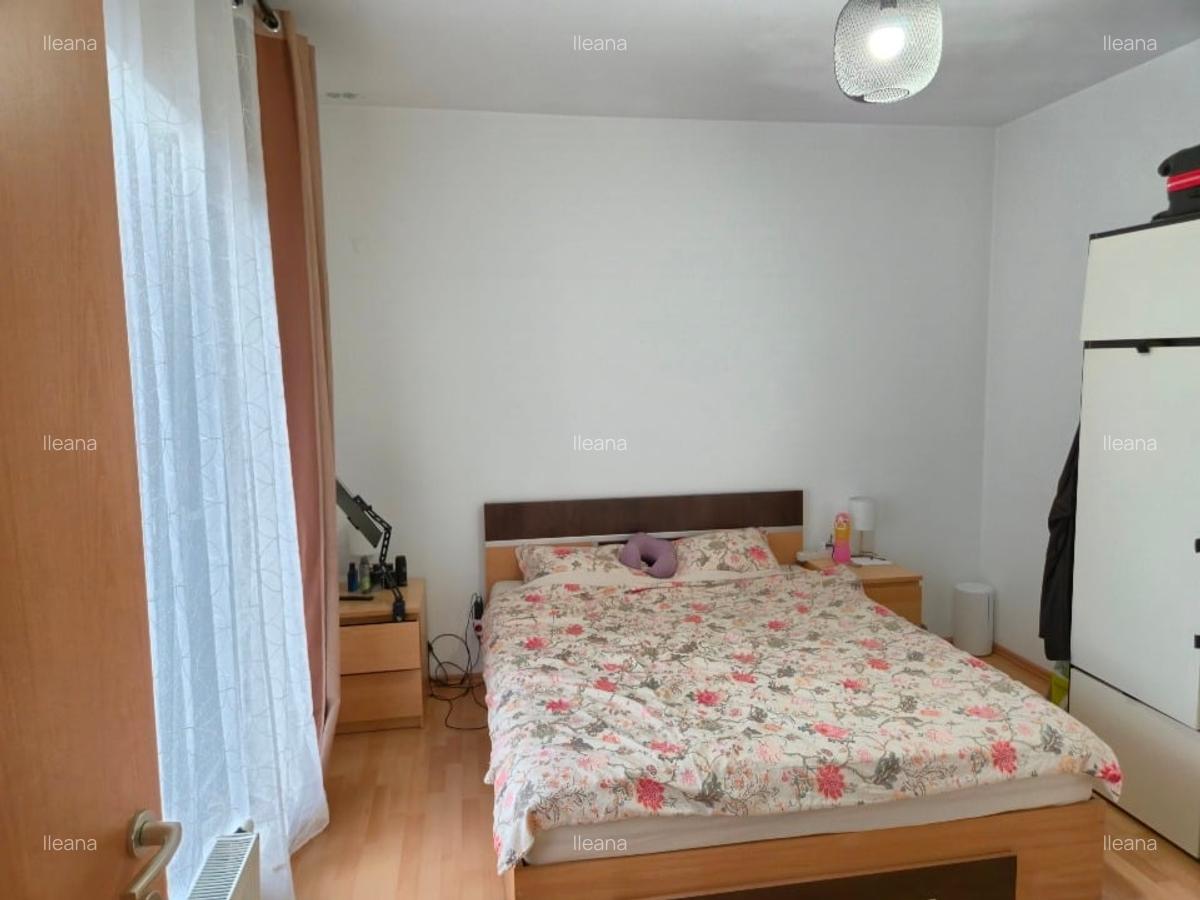 Apartament cu 3 camere semidecomandat în Titan - 4