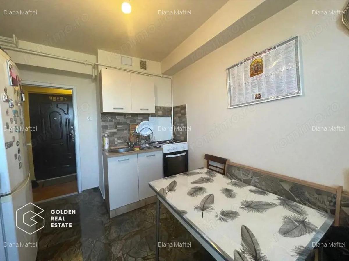 Apartament decomandat 4 camere, 85 mp, zona AEM - 1