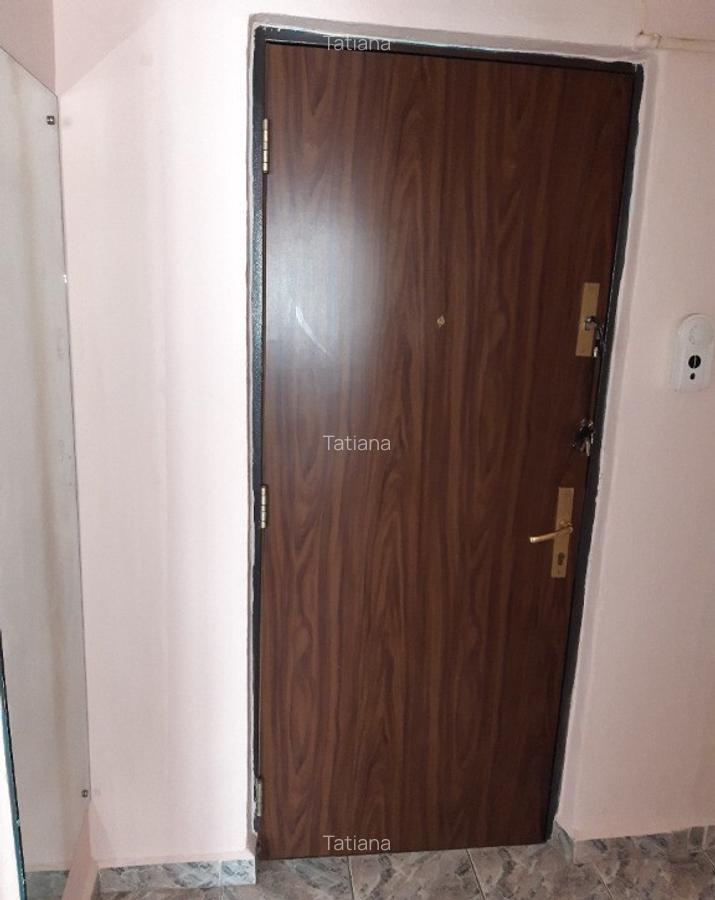 VAND GARSONIERA CU 2 CAMERE LA CLUB POLITISTI BUZAU - 2