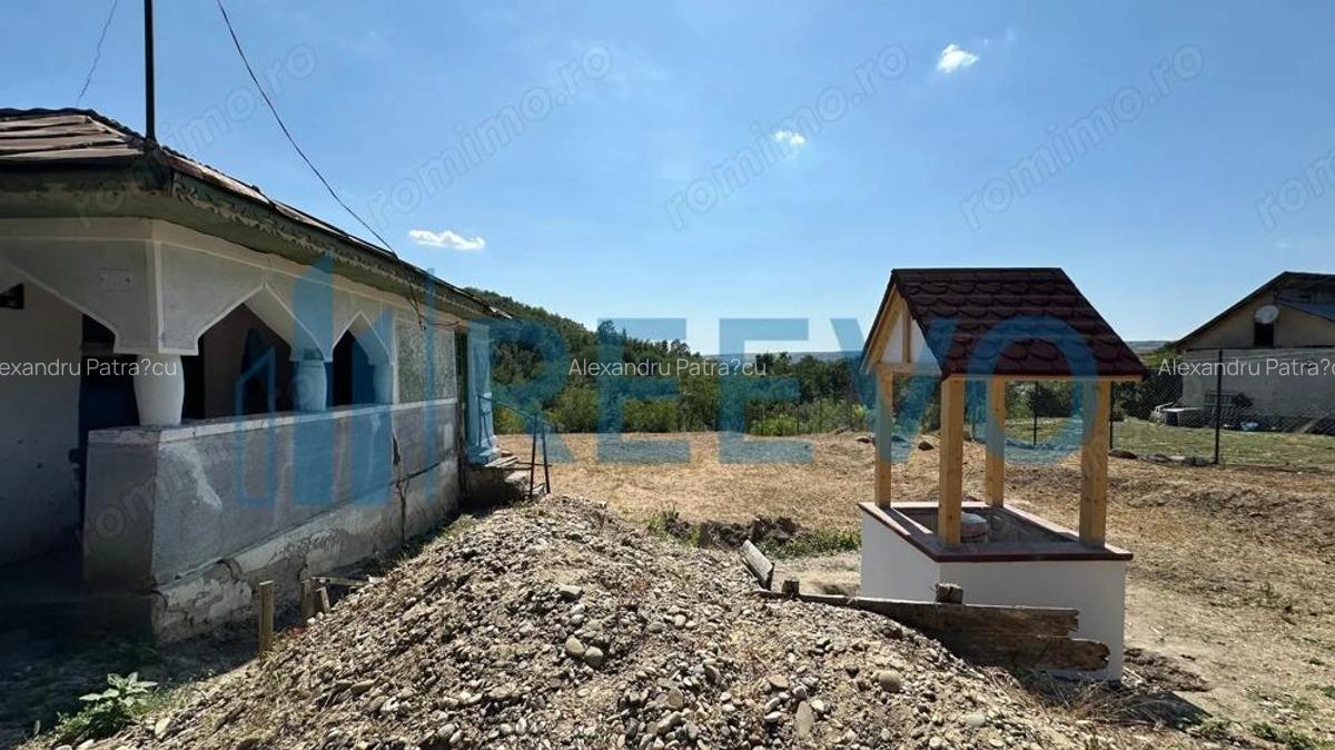 Casa ?i teren de vanzare in Parincea jud. Bacau. - 3