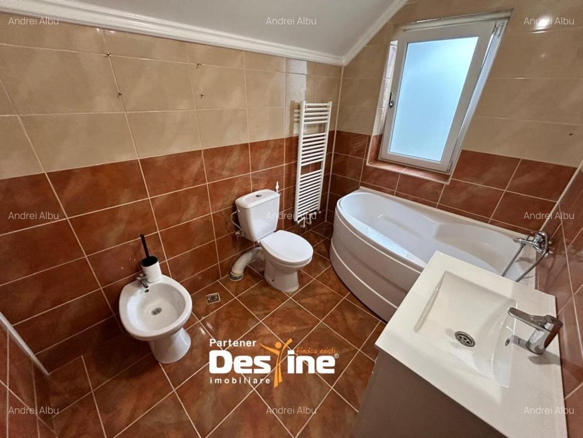 Casa individuala cu teren - 130mp utili 576 teren curte Acces rapid catre oras - 17