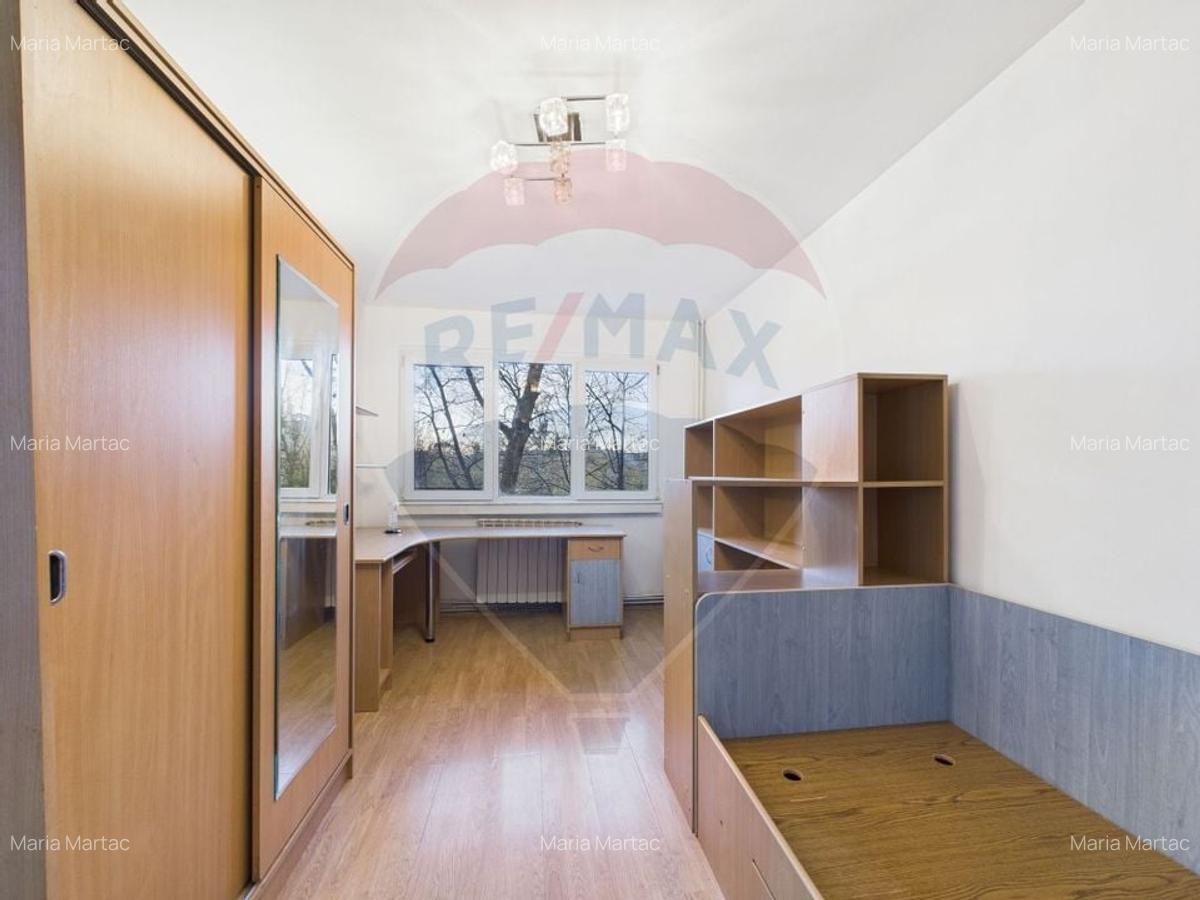 Apartament cu 4 camere de vanzare - Zona Nicolae Grigorescu - 12