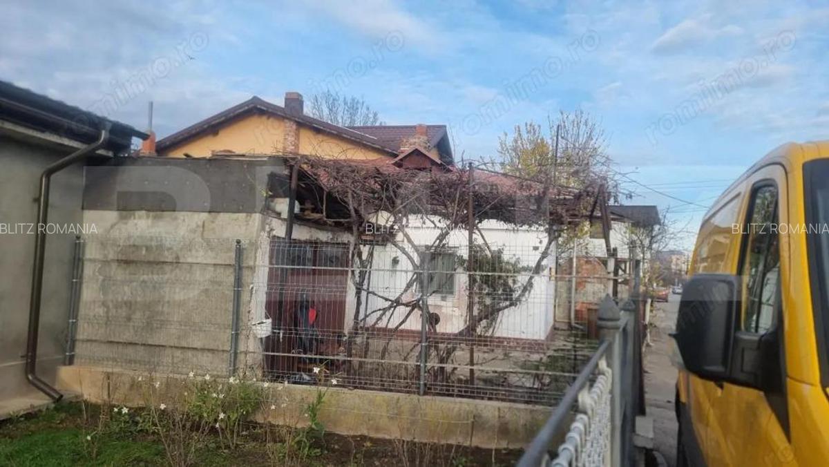 Teren+casa zona centrala Campina - 8