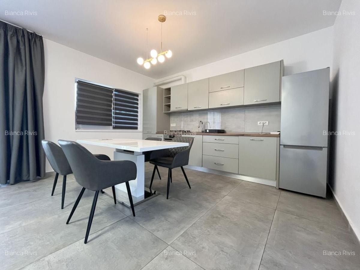 Casa triplex - Dumbravita - 6