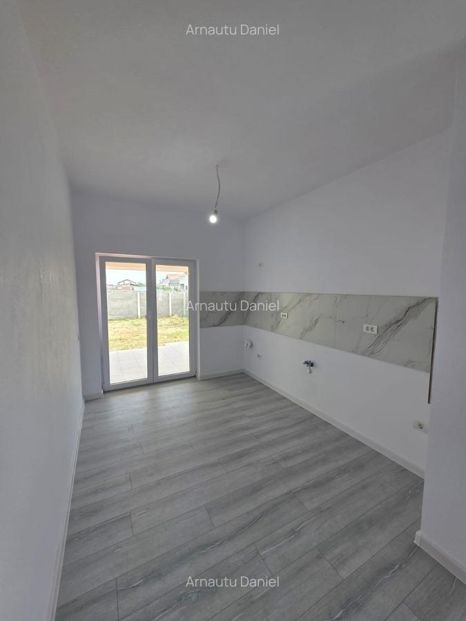 Duplex pe parter 3 camere/2bai Posibilitate de Mansardare - 10