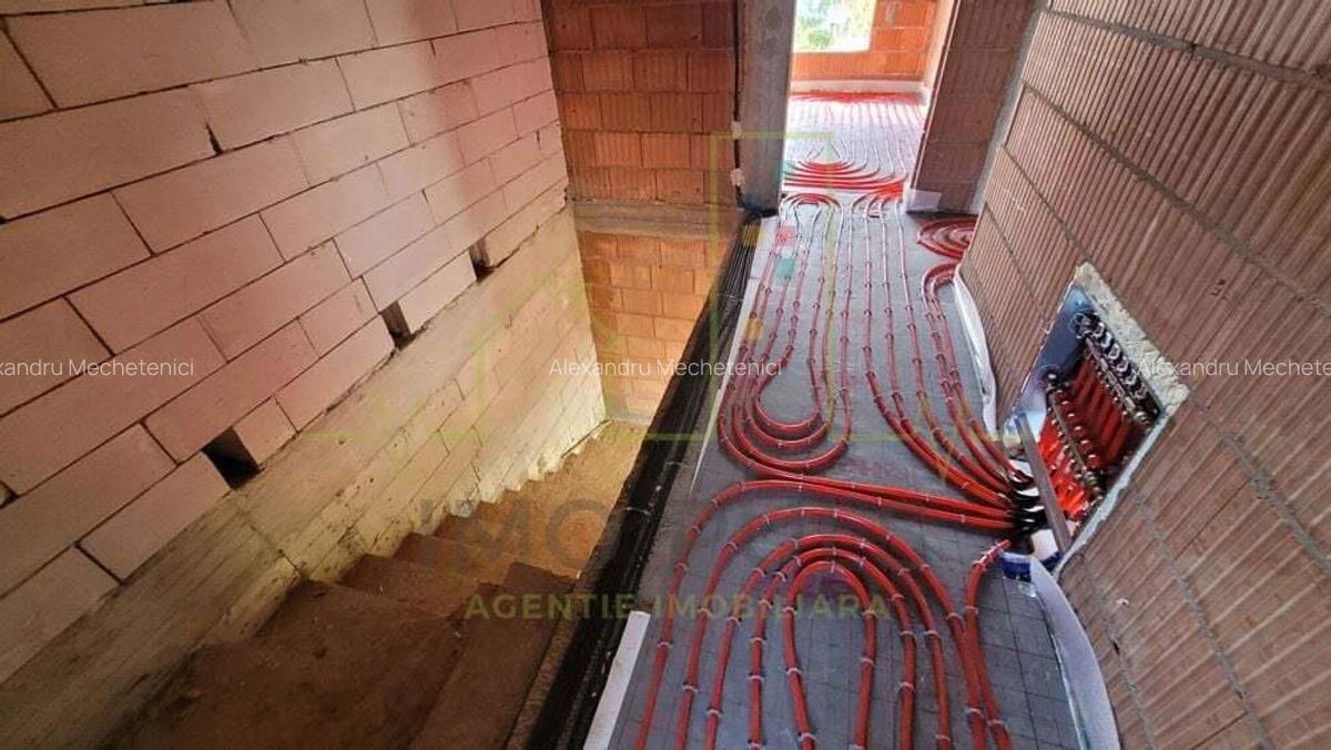 Duplex. Zid dublu despartior. Incalzire in pardoseala. - 8