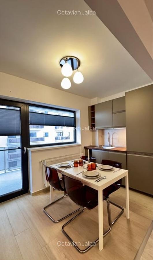 Apartament 3 camere MODERN in HILS Republica – cu parcare subterana! - 2