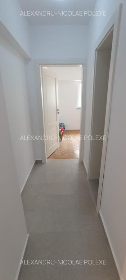 Birou 4 camere decomandate etaj 2 cladire dupa cutremur Universitate metrou - 14